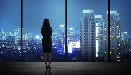 Women on boards of FTSE 100 firms increases to 26%