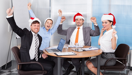 PwC: UK employees prefer cash as Christmas bonus