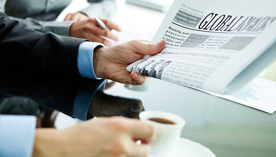 News junkies and flunkies dividing media landscape