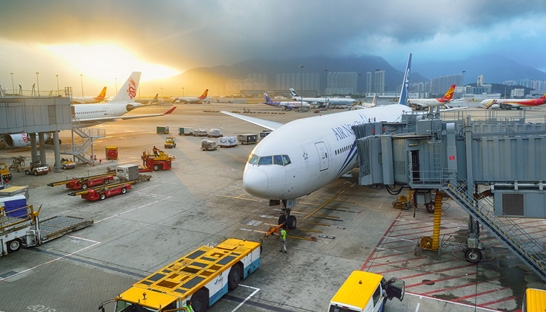 Hong Kong airport runway expansion plan goes to Mott MacDonald
