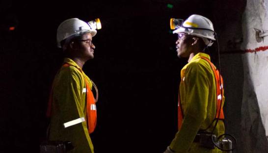 Gold and Platinum continue to struggle against dipping prices in South Africa