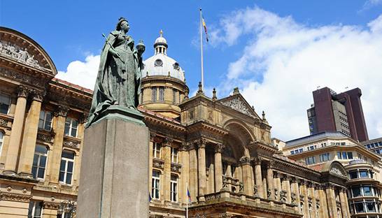 Spending on consultants by UK councils jumps to £400 million