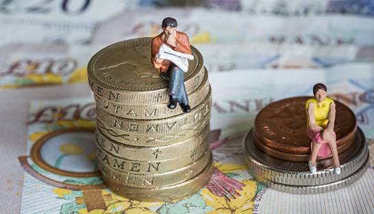 Closing pay gap would boost earnings of UK women by £92 billion