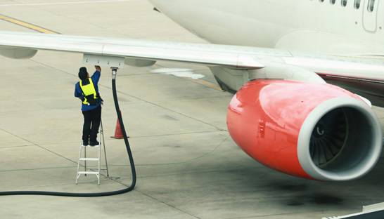 US airlines facing fuel and people pressure