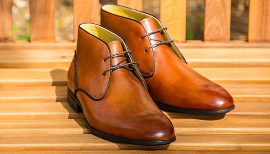 Consultants to oversee administration of men's footwear brand