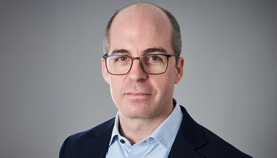 Shaping healthcare organisations with AI, science, and emotional intelligence