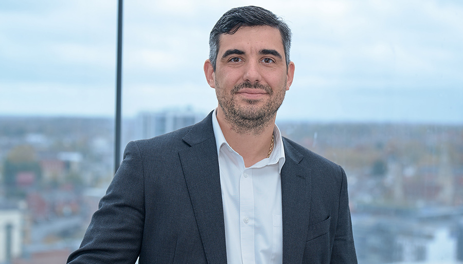 Leonard Curtis opens 30th UK office in Thames Valley